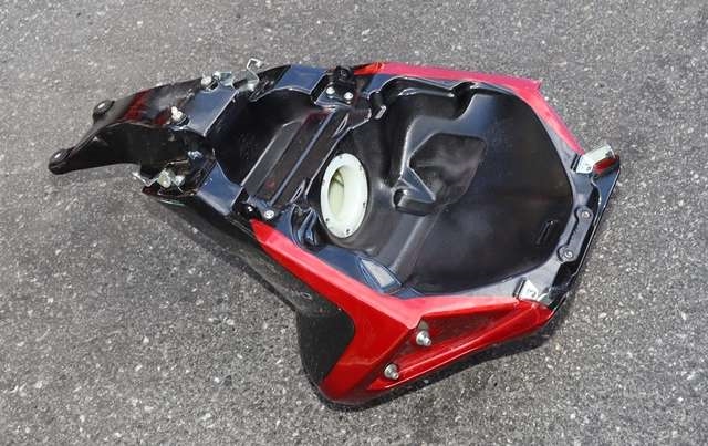 MC, Bensintank til MC MV Agusta Dragster 2014-->>