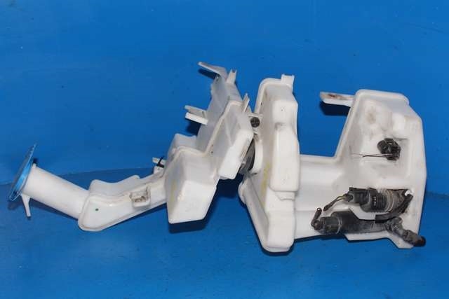 Spylertank foran til VW Passat, 2011-2015 (B7) (B7) (VAG|3AA 955 453 J)