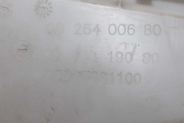 Spylertank foran til Peugeot 5008 2017-->> (Type II)  (PEUGEOT|98 108190 80|)