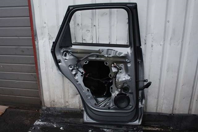 Dør venstre bak til Audi Q4 e-tron 2021-->>