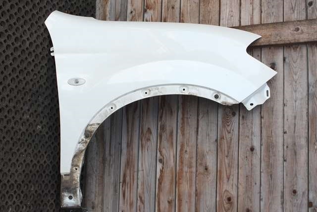 Skjerm høyre foran til Nissan Qashqai, 2010-2014 (Type I, Fase 2)  