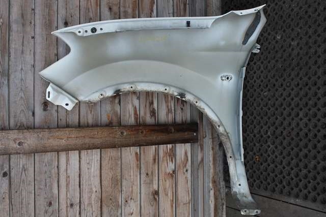 Skjerm høyre foran til Nissan Qashqai 2010-2014 (Type I, Fase 2)