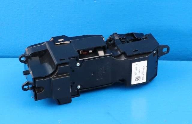 Bryter start/stopp til Volvo XC60 2017-->> (Type II) (VOLVO|P31443818|)