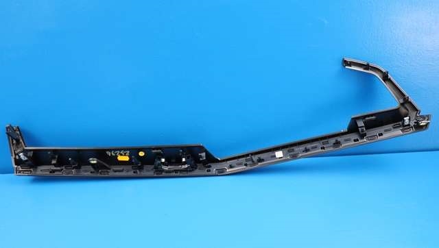 Dashbord diverse til Audi Q4 e-tron 2021-->>  (VAG|89B 853 190 B|)