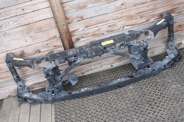 Frontplate øvre til Land Rover Discovery, 2005-2009 (Type III)