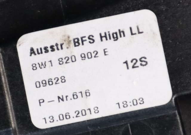 Dashbord friskluftdyse midtkonsoll til Audi RS4 2018-->>  (VAG|8W1 820 902 E|)