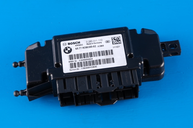 Styreenhet airbag hovedsensor til BMW 1-Serie, 2011-2015 (Fase 1) (F20/F21) (F20/F21) (BOSCH|0 285 011 110)