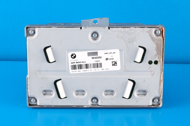Bilstereo forsterker til BMW 1-Serie 2011-2015 (Fase 1) (F20/F21) (F20/F21) (BMW|9 242 202|)