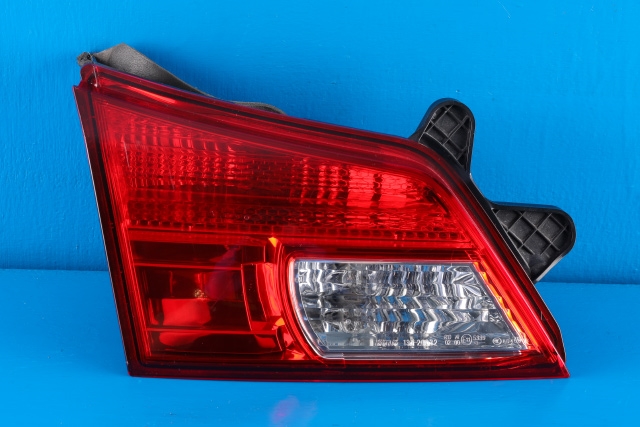Baklykt venstre indre til Subaru Outback, 2009-2014 (Type IV)  