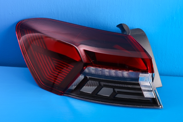 Baklykt venstre ytre til Audi Q4 e-tron, 2021-->>  (VAG|89A 945 091 B)