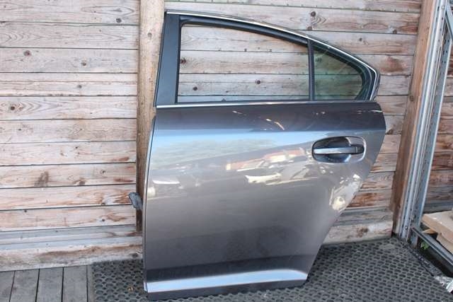 Dør venstre bak til Toyota Avensis, 2009-2015 (Type III, Fase 1)  