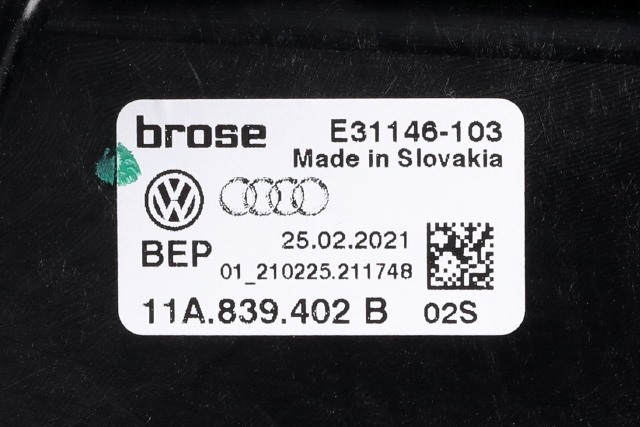 Ruteheis høyre bak til VW ID.4 2020-->>  (VAG|11A 839 402 B|4K0 959 881|)