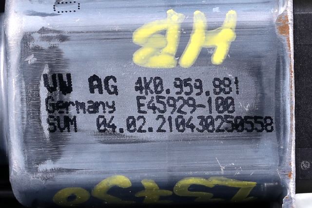 Ruteheis høyre bak til VW ID.4 2020-->>  (VAG|11A 839 402 B|4K0 959 881|)