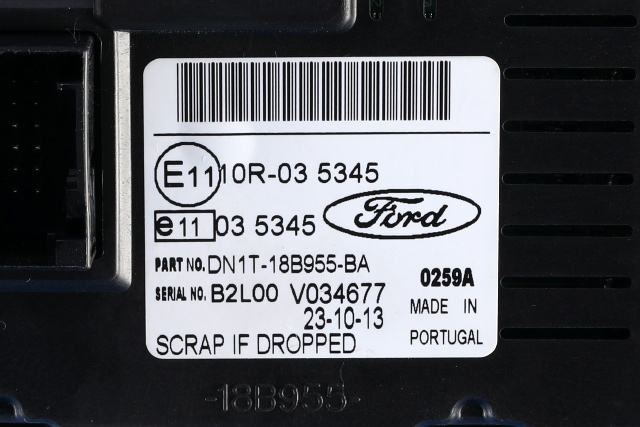 Instrument kjørecomputer til Ford Fiesta 2013-2017 (Type VI, Fase 2) (FORD|DN1T-18B955-BA|)
