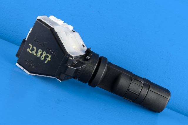 Bryter blink til Nissan Qashqai 2010-2014 (Type I, Fase 2)