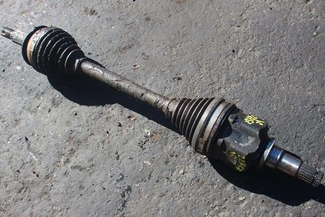 Drivaksel venstre foran, diesel/manuell til Toyota Urban Cruiser 2009-2014