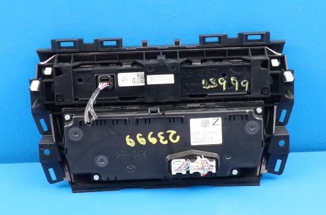 Varmeapparat betjening til Mazda 3 2013-2016 (Type III, Fase 1)  (MAZDA|BHT1-61-190D|)