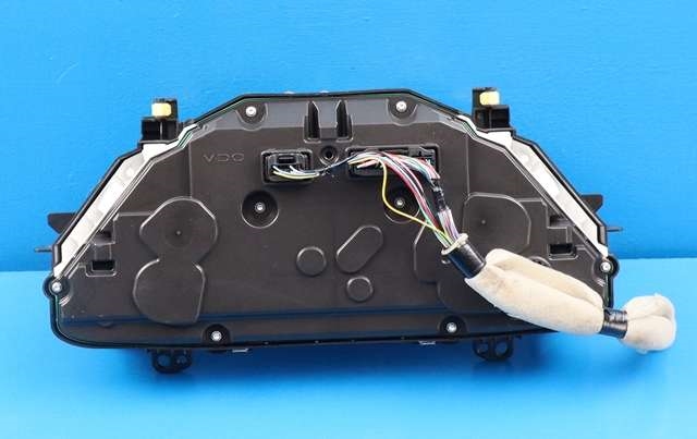 Instrumentpanel til Toyota Auris 2013-2015 (Type II, Fase 1) (TOYOTA|83800-0ZW31|)