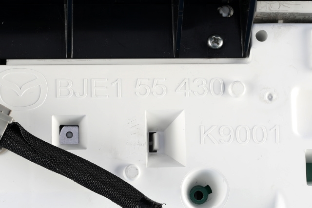 Instrumentpanel til Mazda 3 2013-2016 (Type III, Fase 1)  (MAZDA|BJE1-55-430|MT97-1A|)