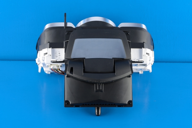 Instrumentpanel til Mazda 3 2013-2016 (Type III, Fase 1)  (MAZDA|BJE1-55-430|MT97-1A|)