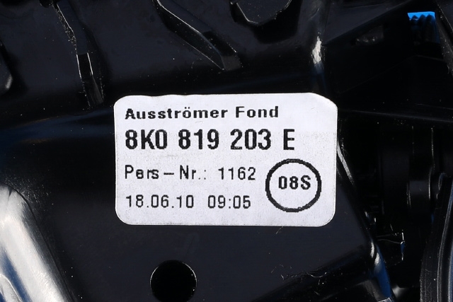Dashbord friskluftdyse til Audi A4, Allroad 2009-2016 (Type I) (B8) (B8) (VAG|8K0 819 203 E|)