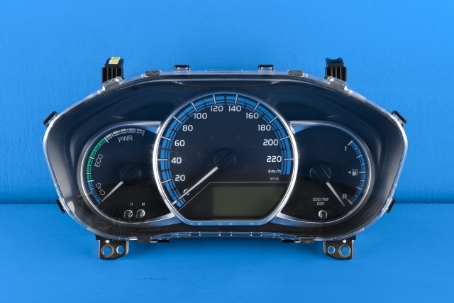 Instrumentpanel til Toyota Yaris, 2014-2020 (Type III, Fase 2) (DENSO|157570-3951)