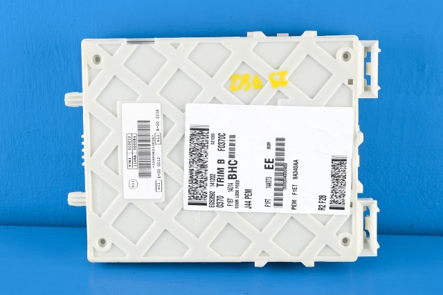 Styreenhet comfort (BCM) til Ford Focus 2014-2018 (Type III, Fase 2)  (FORD|F1ET-9A340-AA|)