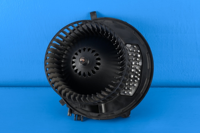 Varmeapparat motor til Audi Q2, 2016-->>  (VAG|5Q1 819 021 E)