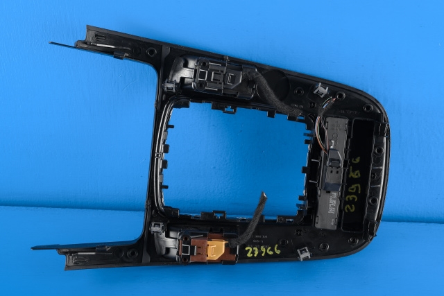 Dashbord diverse til Audi A4 2007-2014 (Type IV) (B8) (B8) 