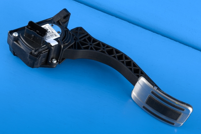 Pedal gass til Peugeot 308, 2013-2021 (Type II)  (BOSCH|0 280 755 273)