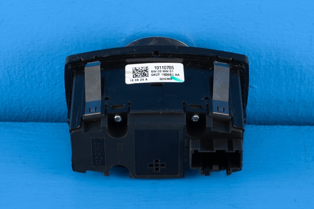 Bryter lys til Ford Transit 2014-->>  (FORD|GK2T-13D061-AA|)