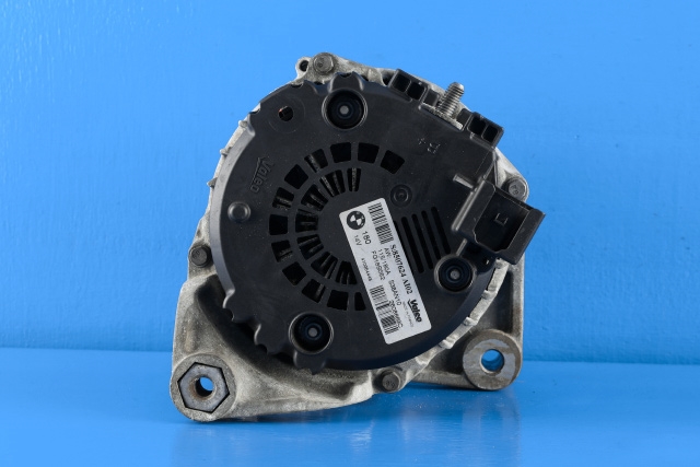 Dynamo diesel til BMW 3-Serie 2005-2011 (E90/E91/E92/E93) (E90/E91/E92/E93) (VALEO|FG18S052|8 507 624. 14 VOLT - 180 AMP|)