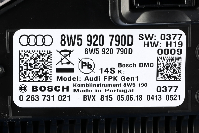Instrumentpanel til Audi RS4 2018-->> (VAG|8W5 920 790 D|)