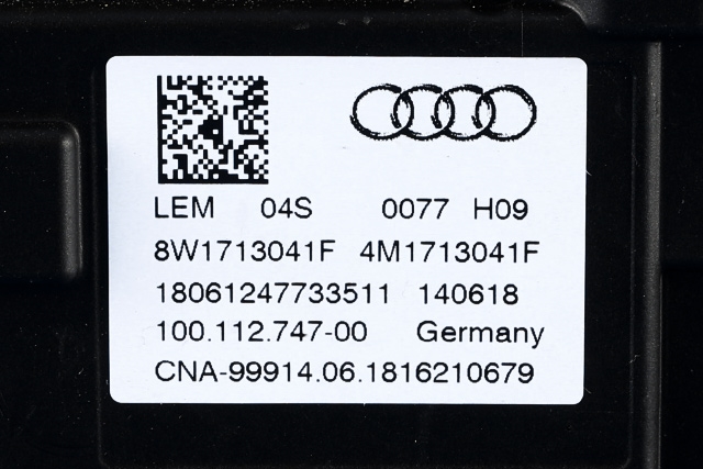 Girstang/girvelger automat til Audi RS4 2018-->>  (VAG|8W1 713 041 F|)