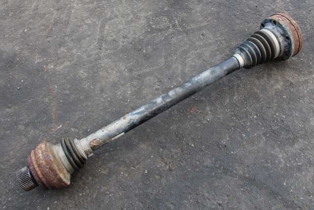 Drivaksel høyre bak, diesel/automat til Audi A7 2010-2014 (Type I, Fase 1)  (VAG|8R0 501 203 C|)