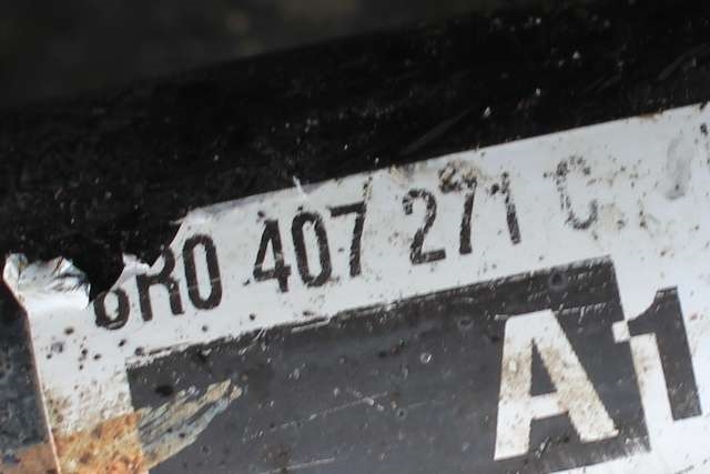 Drivaksel høyre foran, diesel/automat til Audi A7 2010-2014 (Type I, Fase 1)  (VAG|6R0 407 271 C|)