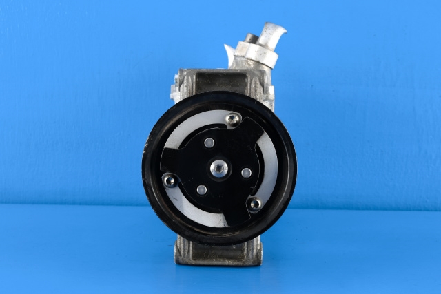 Aircondition kompressor til Škoda Octavia 2009-2013 (Type II, Fase 2)  (DELPHI|05302025544.B|5N0 820 803 E|)