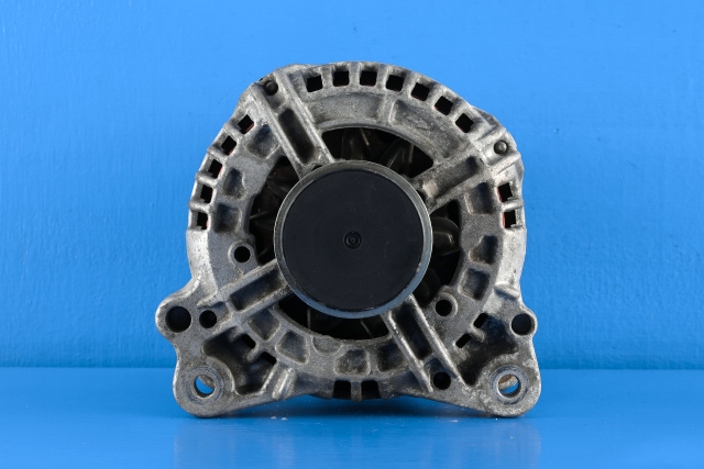 Dynamo diesel til Škoda Octavia 2009-2013 (Type II, Fase 2)  (BOSCH|0 124 525 091|06F 903 023 F. 14 VOLT - 140 AMP|)