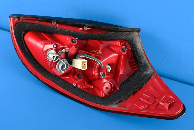 Baklykt venstre til Toyota RAV4 2006-2009 (Type III, Fase 1)  