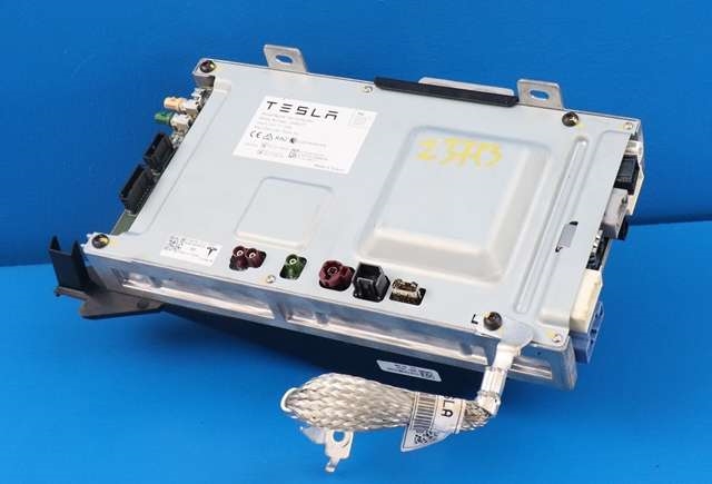 Styreenhet autopilot til Tesla Model 3, 2018-2023 (Fase 1)  (TESLA|1566786-81-C)