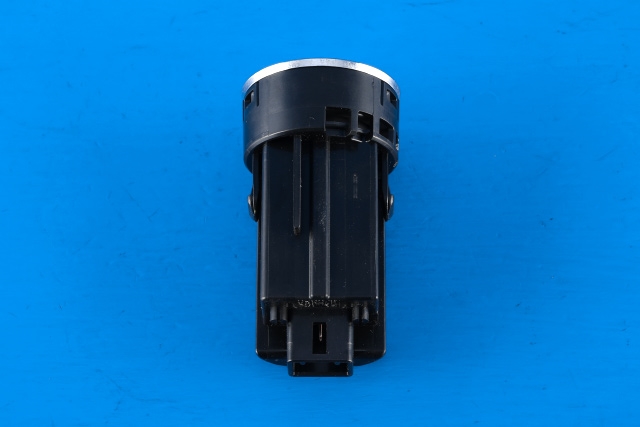Bryter start/stopp til Toyota RAV4 2016-2019 (Type IV, Fase 2)