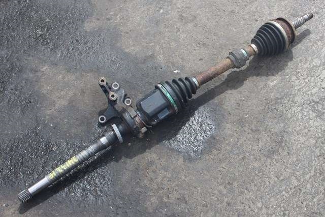 Drivaksel høyre foran, bensin/automat til Toyota RAV4 2009-2013 (Type III, Fase 2)