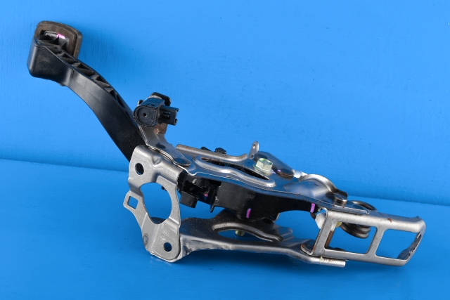 Pedal brems til Toyota Urban Cruiser 2009-2014  