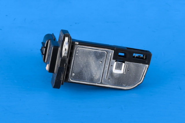 Luftmengde/luftmassemåler til Toyota Urban Cruiser 2009-2014  (TOYOTA|22204-26010|)