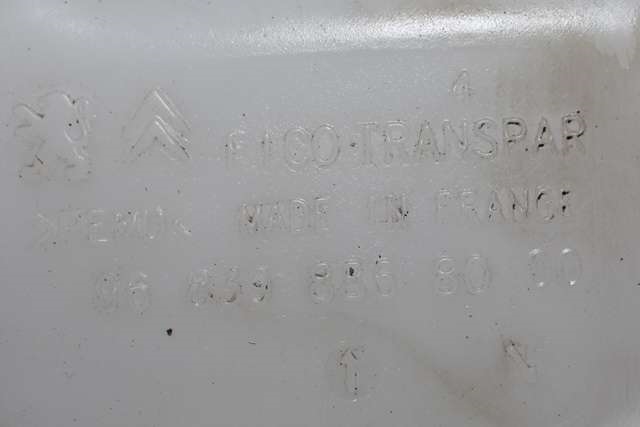 Spylertank foran til Peugeot 2008 2013-2019 (Type I)  (PEUGEOT|96 839886 80|)