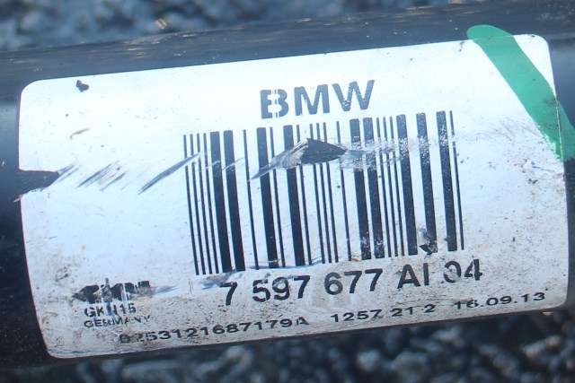 Drivaksel venstre bak, bensin/automat til BMW 1-Serie 2011-2015 (Fase 1) (F20/F21) (F20/F21) (BMW|7 597 677|)