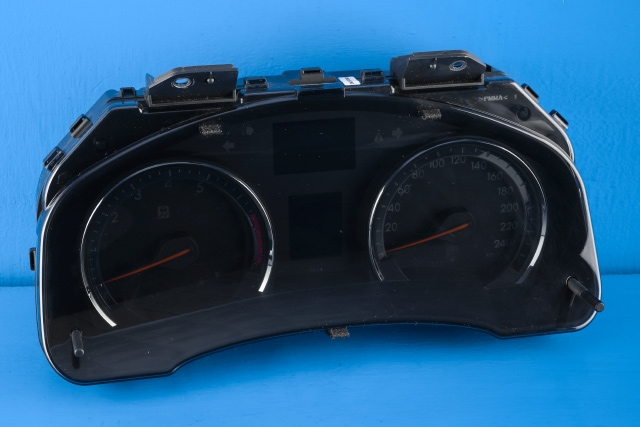 Instrumentpanel til Toyota Avensis, 2009-2015 (Type III, Fase 1)  (DENSO|257460-5790)
