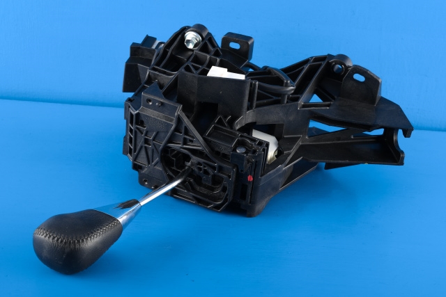 Girstang/girvelger automat til Toyota Avensis, 2009-2015 (Type III, Fase 1)  