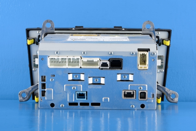 Bilstereo navigasjon til Toyota Avensis 2009-2015 (Type III, Fase 1) (TOYOTA|86120-20A80|)