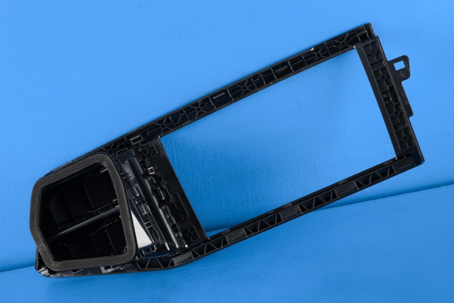 Dashbord friskluftdyse midtkonsoll til VW Transporter / Caravelle 2019-->> (T6.1) (T6.1) (VAG|7L1 815 705 B|)